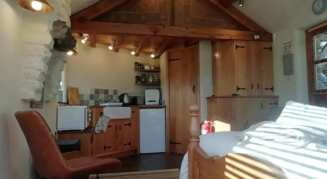 Oak Frame Studio