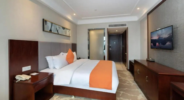 Номер Deluxe Huzhou Wealth Hotel
