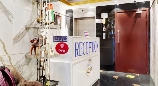 OYO 800 Moon Creek Hotel, Забронировать Отель Отели Дубая 3 звезды, рядом с Twin Towers Shopping Centre, 3*