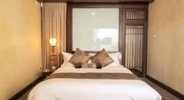 Номер Deluxe Floral Hotel Huzhou Shenanxun Chenxiang