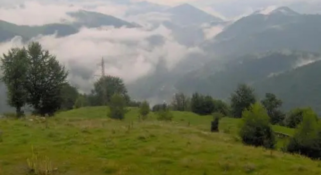 Pensiunea Luminita, Rezerwuj Hotel Hotele w Carpathians - Romania z parkingiem, Parking