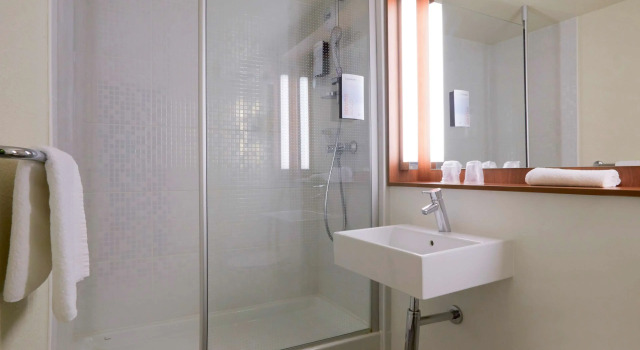 Двухместный номер Superior Hotel Campanile Saint Etienne Centre - Villars