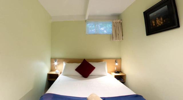 Sky Rider Motor Inn, Забронировать Отель Катумба Голубые горы, рядом с Six Foot Track Trailhead