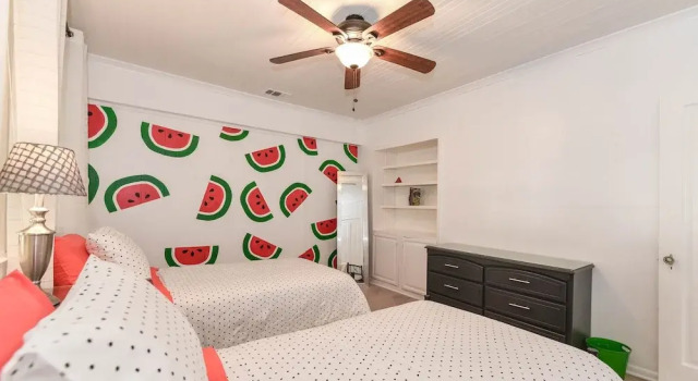 Summertime Pet-friendly 30 min Savannah, Buchen Sie Ferienhaus Richmond Hill 
