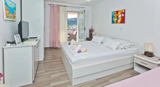 Двухместный номер Standard с балконом и с видом на город Apartments Jure