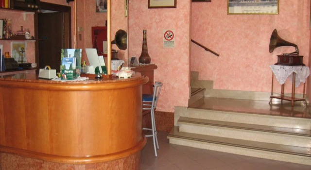 Hotel Doria - Business & Bike, Prenota Hotel Ostiglia Lombardia