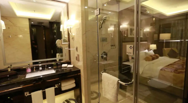 Двухместный номер Standard с видом на реку Tianyue Minshan Hotel