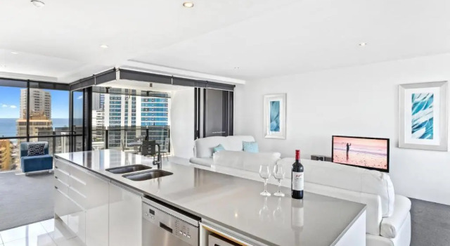 Апартаменты Circle on Cavil Holidays Gold Coast