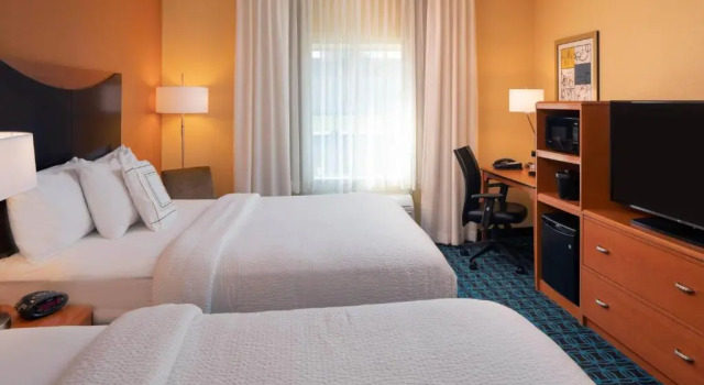 Четырёхместный номер Standard City Express By Marriott Lafayette
