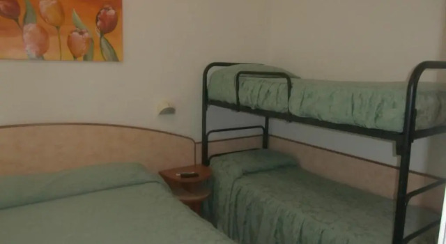 Четырёхместный номер Comfort Hotel Explorer