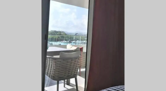 Appartement neuf vue Marina étang Z'abricot FDF