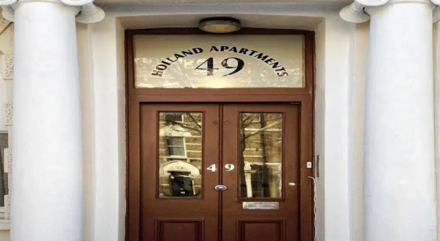 Holland Apartments