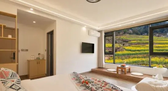 Wuyuan Shanli Hanshe Homestay (Huangling Scenic Area Store)