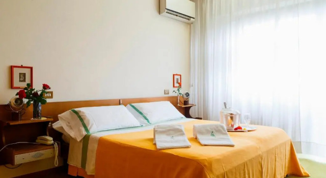 Двухместный номер Standard G. Hotel Capitol