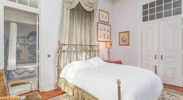 The Romantic Suites & Garden Guest House - Adults Only