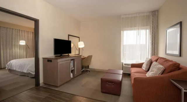Номер Deluxe Hampton Inn St. Louis/Collinsville