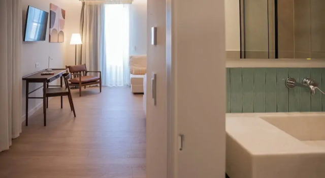 Люкс Comfort с видом на сад Liberty Suites Spetses