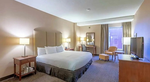 Двухместный клубный номер Standard с видом на город Saint John Harbourfront Hotel