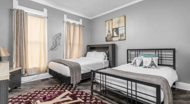 Modern 3 Bedroom House in Fountain Square, Book Feriehus Villaer i Indianapolis, Villa