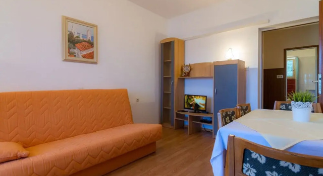 Anđela - 80 m From Beach - A3, Buchen Sie Hotel Rab 