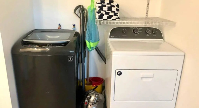 Коттедж Sandy Feet House