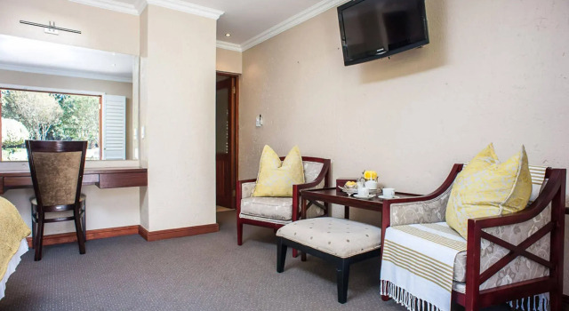 River Meadow Manor, Buchen Sie Hotel Irene Tshwane