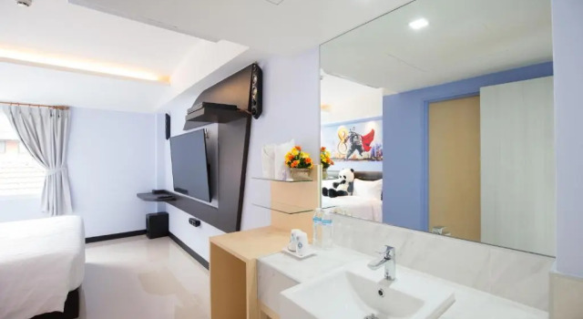 Номер Deluxe Lucky panda Hotel