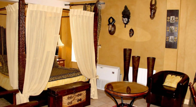 Hostellerie du Prieuré, Varaa Hotelli  