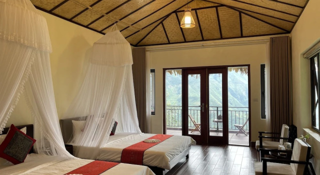 Четырёхместный номер Deluxe с видом на горы Ta Xua Ecolodge