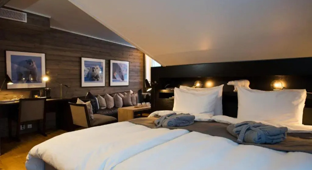 Люкс Deluxe Svalbard Hotell | Polfareren