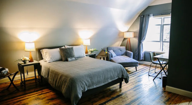 Номер Standard с балконом The Old Catskill Game Farm Inn