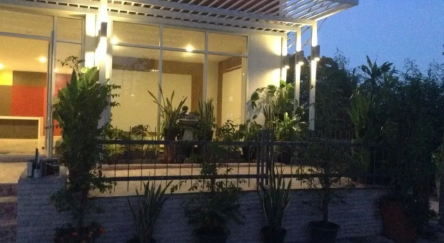 Buritara Resort On Nut Bangkok, Забронировать Курортный отель Отели Бангкока с бассейном, Бассейн