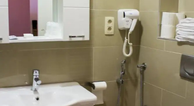 Семейный номер Standard Hotel Continental Gare du Midi