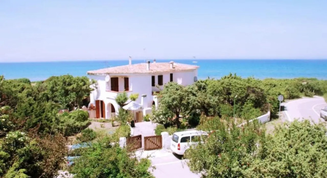 Вилла Villa Eden Beach