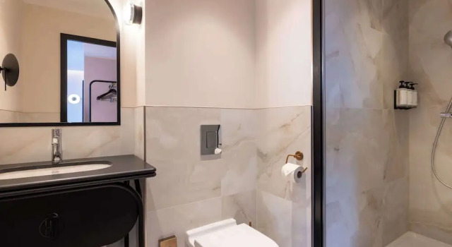 Двухместный полулюкс Hotel Maison Hamelin Paris - Handwritten Collection
