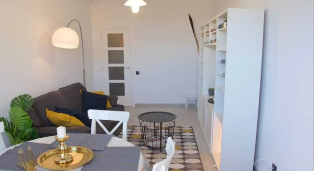 Big Flat In a Very Quiet Area and Well Connected, Забронировать Отель Отели Барселоны 3 звезды, рядом с Ла Сагрера – Меридиана, 3*