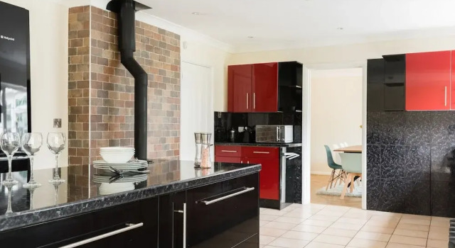 The Homerton Cottage - Spacious & Charming 5bdr Home