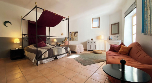 Orangerie de Cardet B&B, Buchen Sie Bed & Breakfast Cardet Languedoc-Roussillon