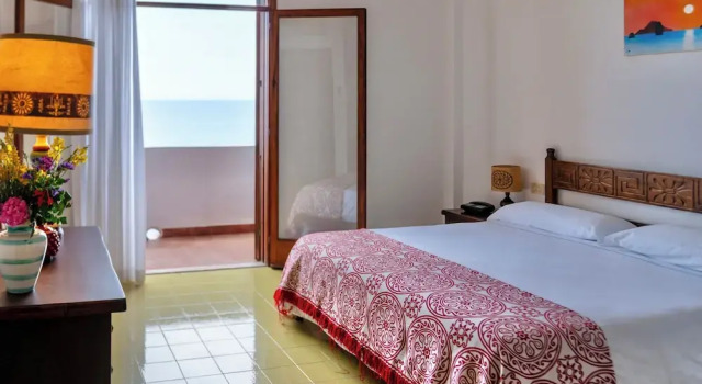 Двухместный номер Superior с балконом Hotel Carasco