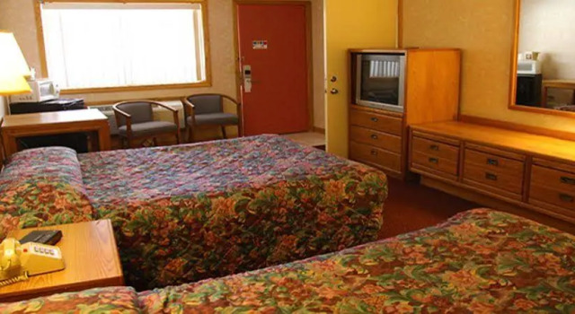 Iron Road Inn, Buchen Sie Hotel Elkins 