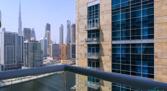 1 Bedroom Gem is Business Bay, Забронировать Апартаменты/квартира Отели Эмирата Дубая с парковкой, рядом с Al Wajeha Al Maeyah Marine Transport Station, Парковка