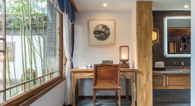 Двухместный номер Standard c 1 комнатой с видом на сад Lijiang FYS Wen Jin Yuan Hotel