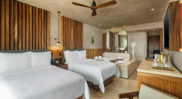 Четырёхместный номер Deluxe с балконом и с видом на океан Almare, a Luxury Collection Resort, Isla Mujeres Cancun, Adult All-Inclusive