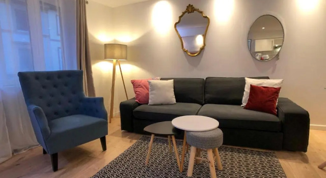 Апартаменты Deluxe Beauty & The Beast - Old Town Cosy Apartments