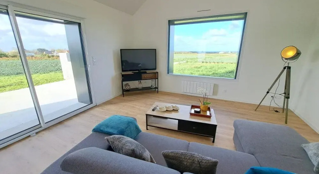 Holiday Home in Brittany With Sea View, Забронировать Отель Отели Кледе с парковкой, Парковка