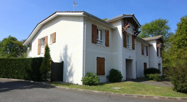 Jardin du Bourg, Забронировать Отель Отели Бассен-д'Аркашон 3 звезды, 3*