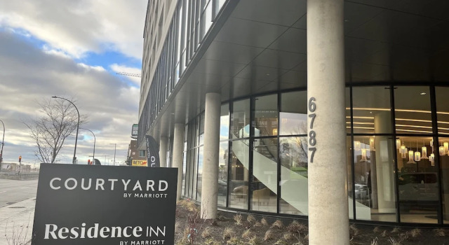 Courtyard by Marriott Montreal Midtown, Book Hotel Montreal Quebec