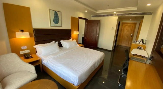 Люкс Apricot Hotel Ahmedabad