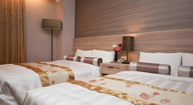 Unique Hotel, Забронировать Отель Отели Хуалянь с завтраком, рядом с Meilun Mountain Park, Завтраки