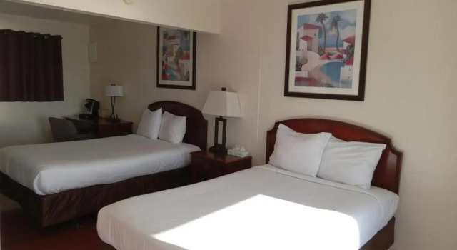 Двухместный номер Standard Blue Coast Inn & Suites